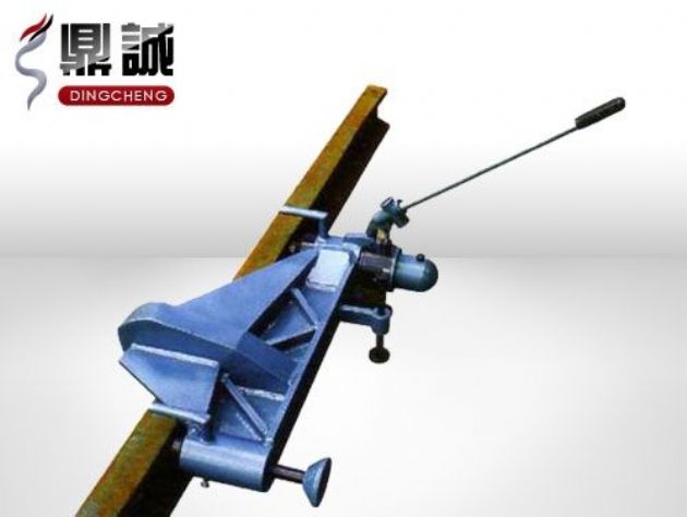 點(diǎn)擊查看詳細(xì)信息<br>標(biāo)題：水平液壓彎軌機(jī) 閱讀次數(shù)：5140