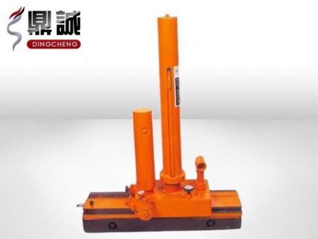 點擊查看詳細(xì)信息<br>標(biāo)題：機(jī)車落軌復(fù)位機(jī) 閱讀次數(shù)：5127